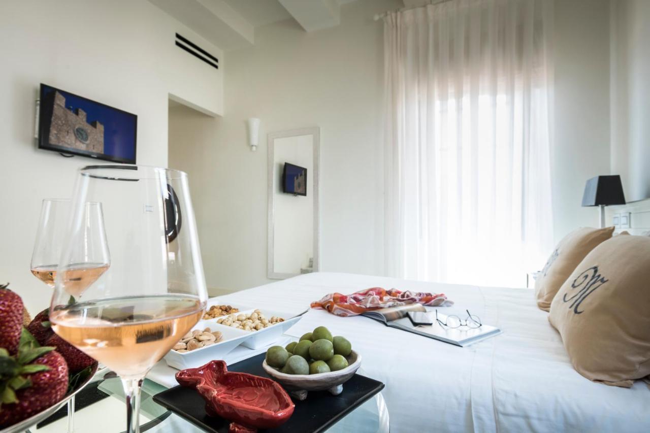Metropole Hotel