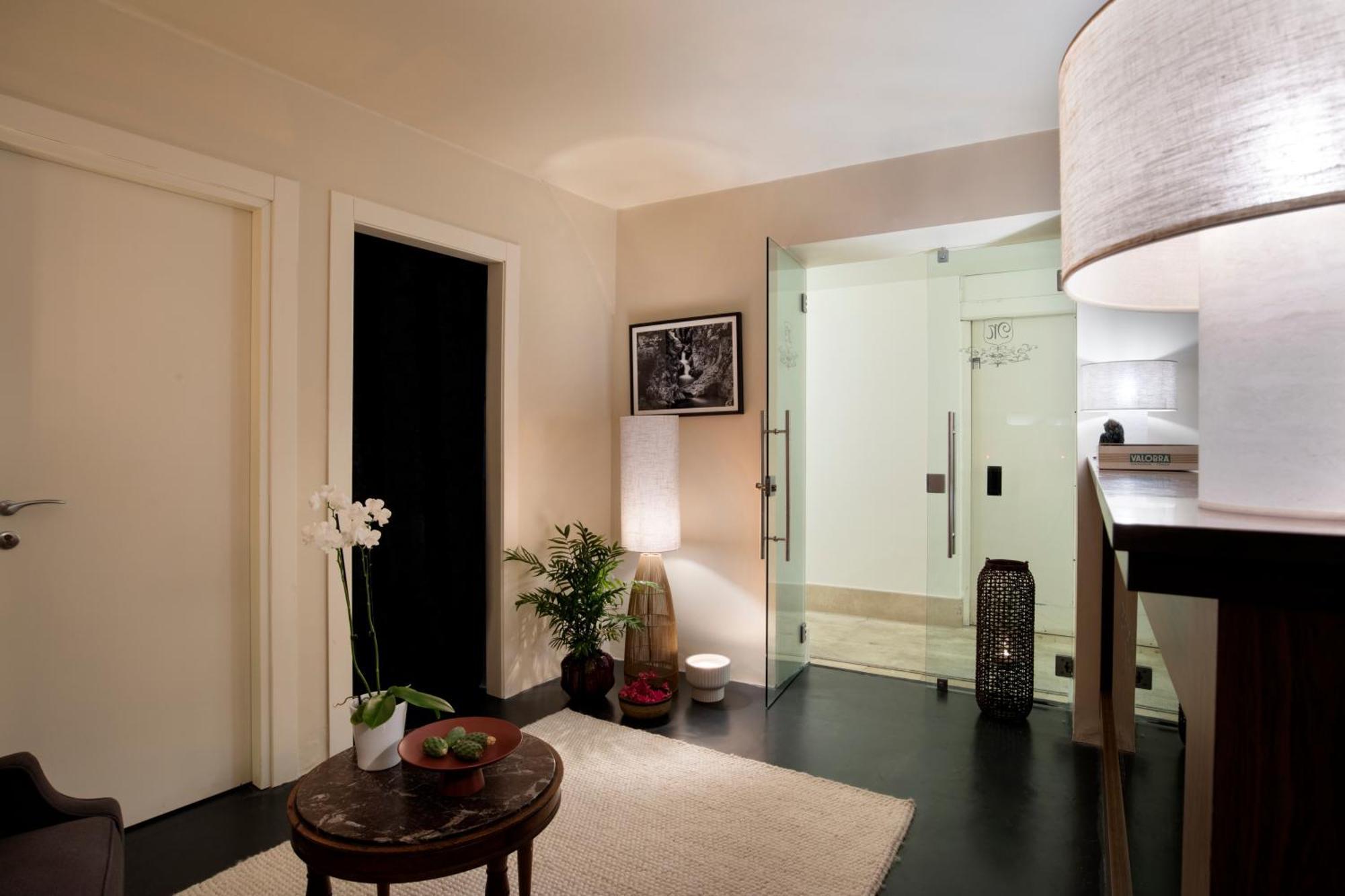 Metropole Hotel 5*