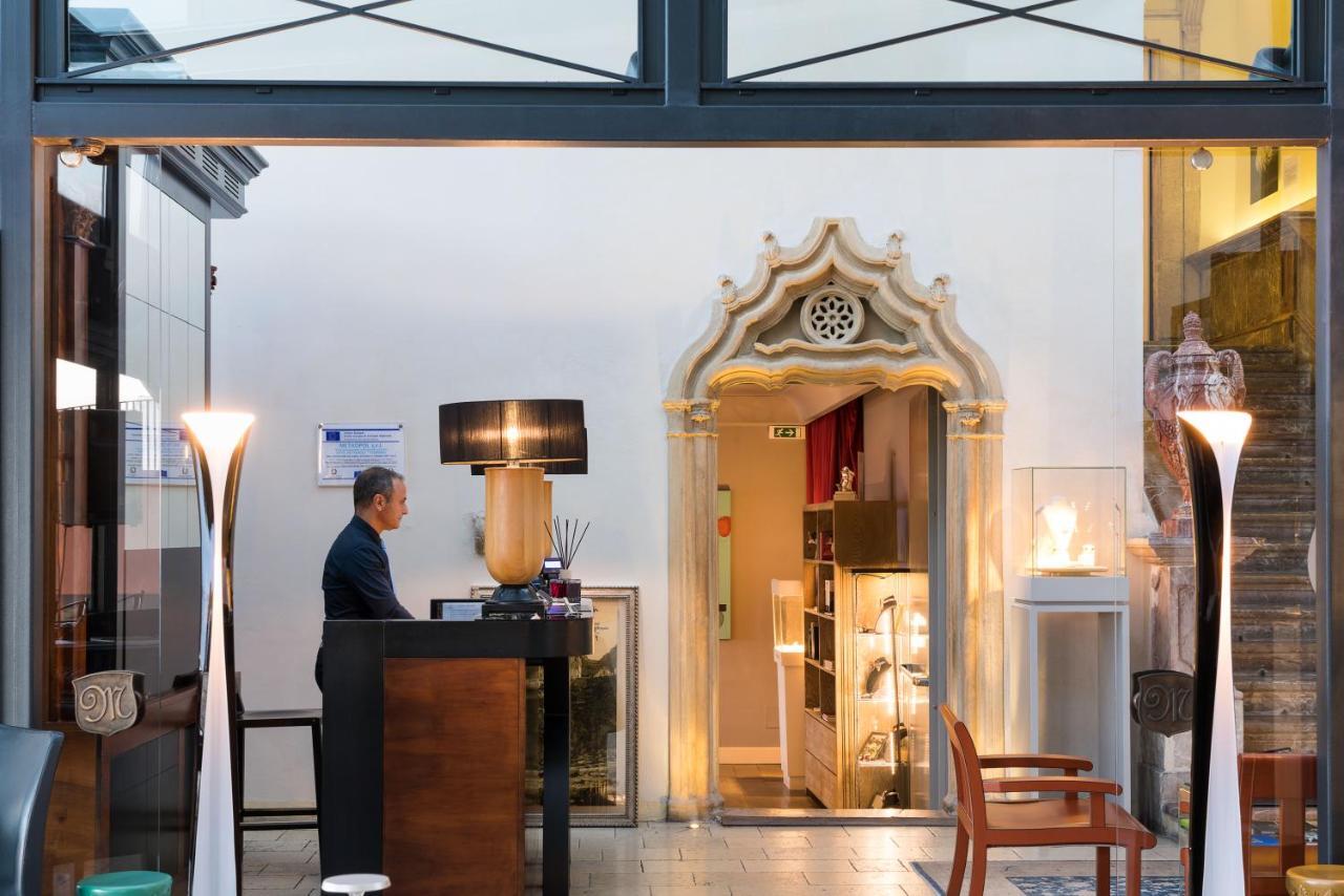 Metropole Hotel